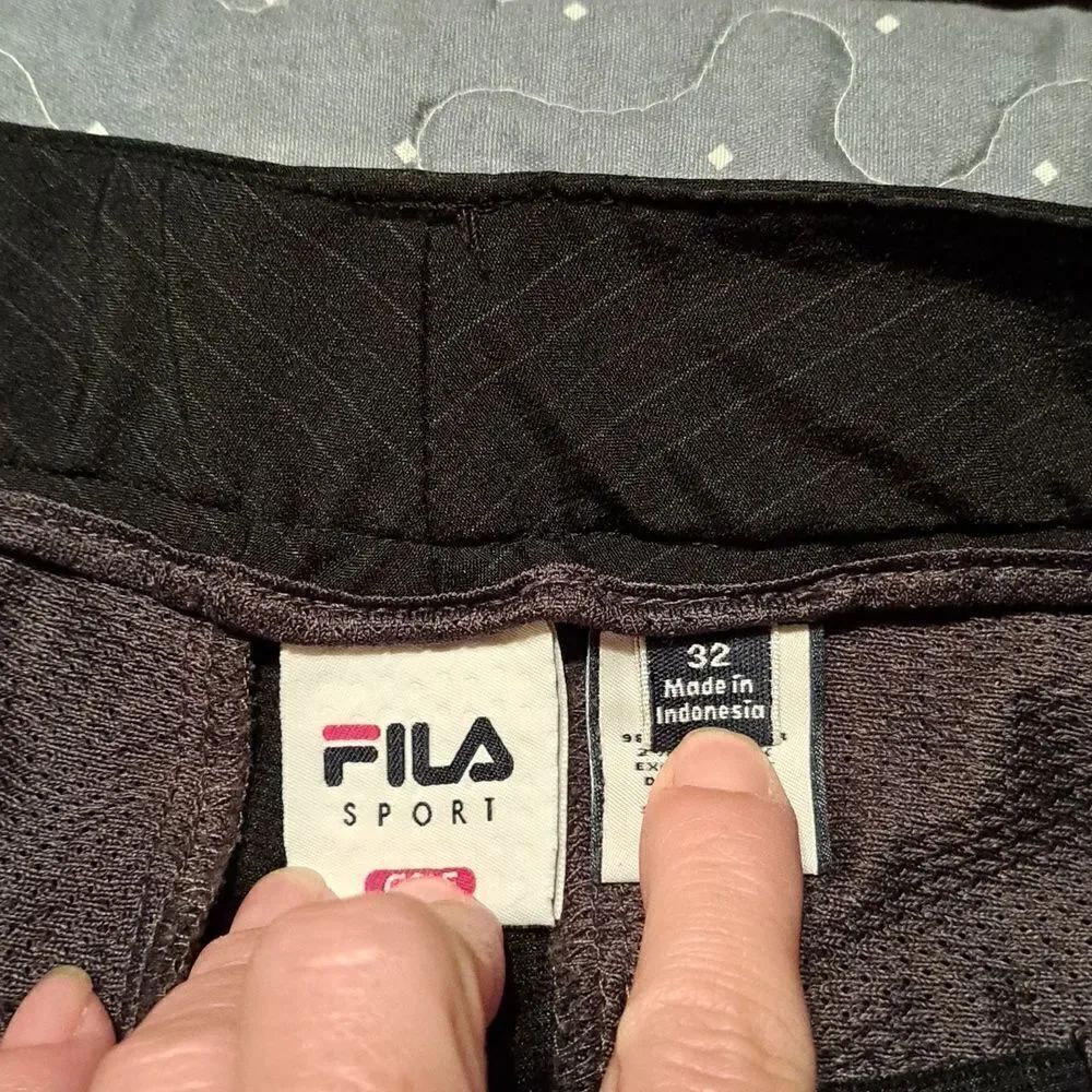 Fila golf shorts size 32 - Picture 2 of 5